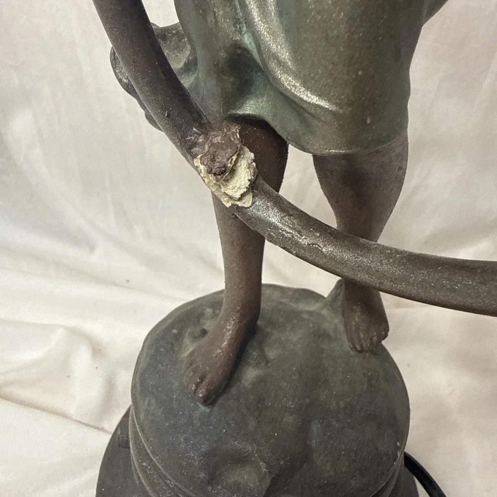 N/A this antique